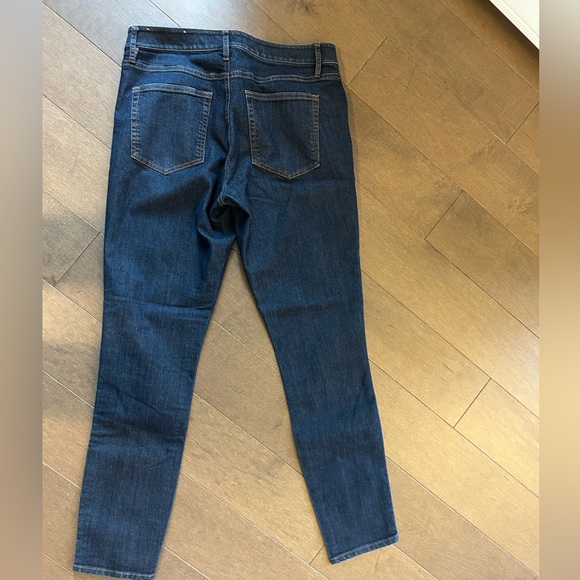 Loft Curvy Skinny Jeans - Picture 2 of 7